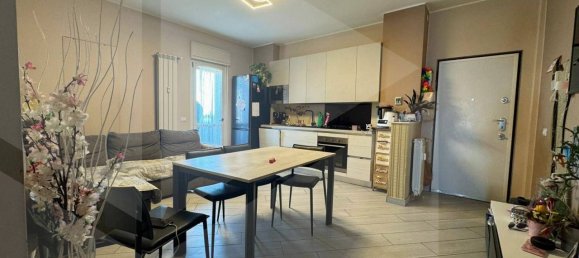 3 rooms Apartment in San Giuliano Milanese, Italy No. 31166 11