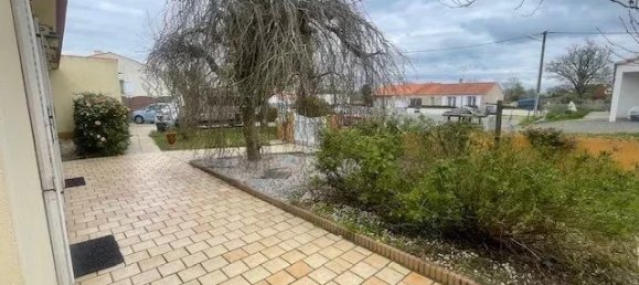 Casa de 3 dormitorios en Apremont, France No. 98382 19