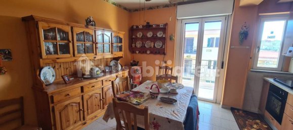 Apartamento de 2 dormitorios en Mugnano di Napoli, Italy No. 329747 5