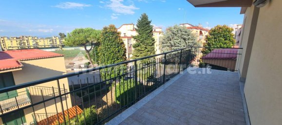 Apartamento de 2 dormitorios en Mugnano di Napoli, Italy No. 329747 17