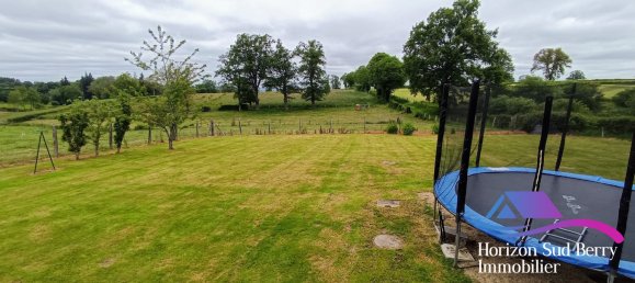 3 bedrooms House in Preveranges, France No. 260462 5