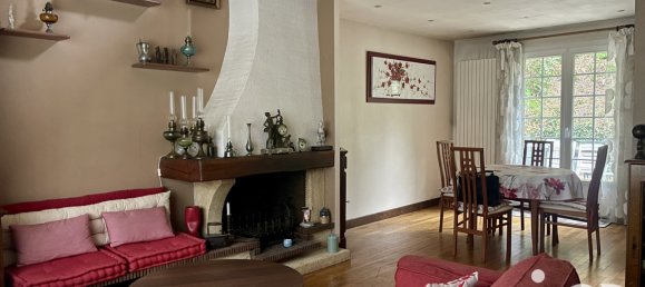 Casa de 3 dormitorios en Bretigny-sur-Orge, France No. 348057 4