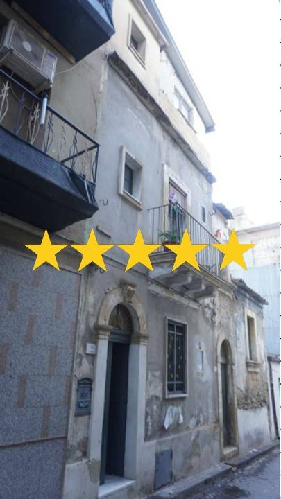 3 bedrooms Apartment in Francofonte, Italy No. 356361