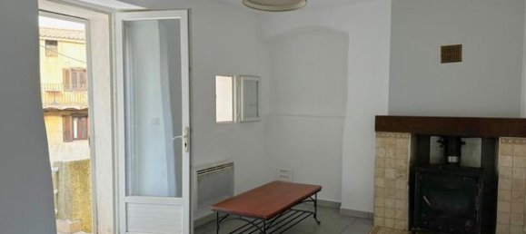 2 Schlafzimmer Haus in Calenzana, France, Nr. 303100 3
