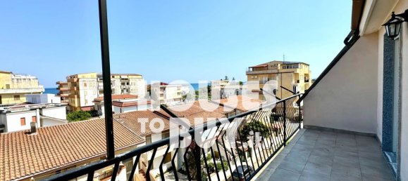 3 rooms Apartment in Cirò Marina, Italy No. 130083 12