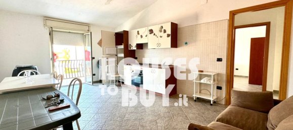 3 rooms Apartment in Cirò Marina, Italy No. 130083 5