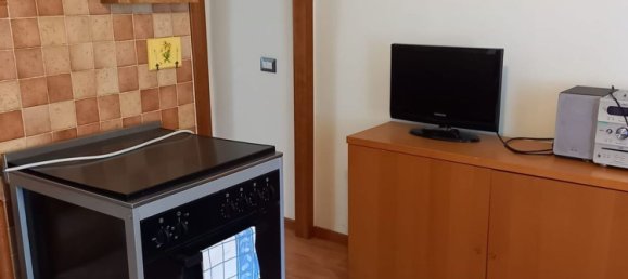 Квартира с 3 комнатами в Субьяко, Италия № 114686 3