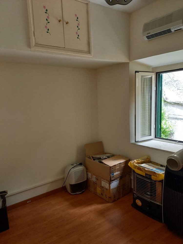 Квартира с 3 комнатами в Субьяко, Италия № 114686