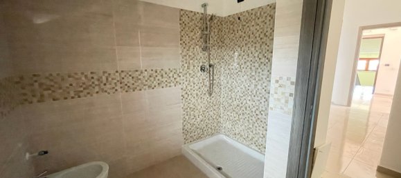 3 bedrooms Penthouse in Vasto, Italy No. 72960 8