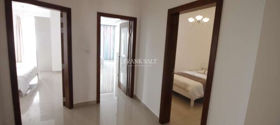 3 bedrooms Apartment in Sliema, Malta No. 9325 10