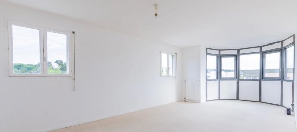 3 bedrooms Apartment in Chatenay-Malabry, France No. 163343 10