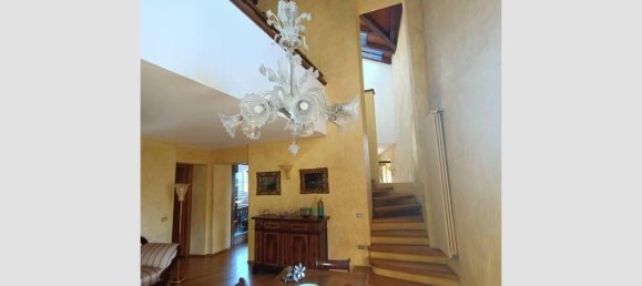 15 rooms House in Grignasco, Italy No. 24394 18