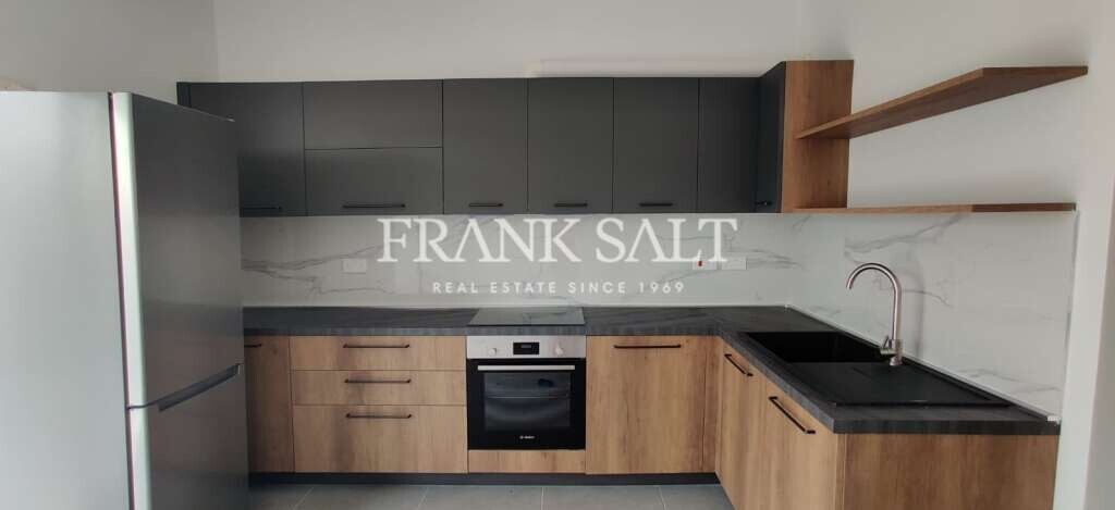 2 bedrooms Penthouse in Gzira, Malta No. 10343