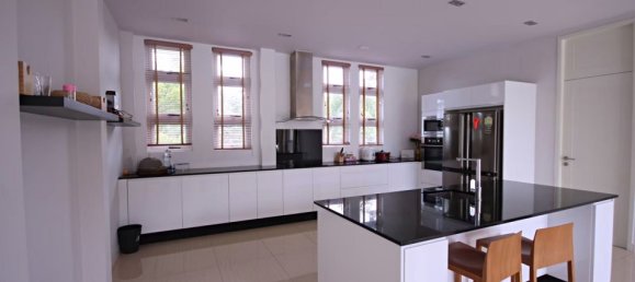 4 bedrooms Cafe / restaurant in Hua Hin, Thailand No. 6806 8