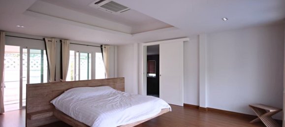 4 bedrooms Cafe / restaurant in Hua Hin, Thailand No. 6806 10