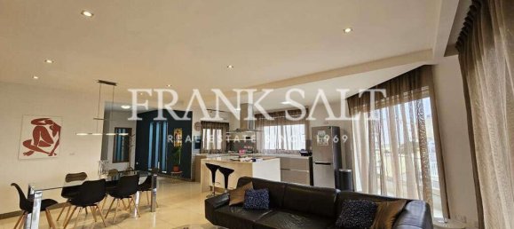 3 bedrooms Apartment in Naxxar, Malta No. 3868 4