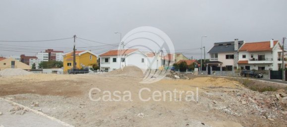 513m² Land in Cascais, Portugal No. 77244 2