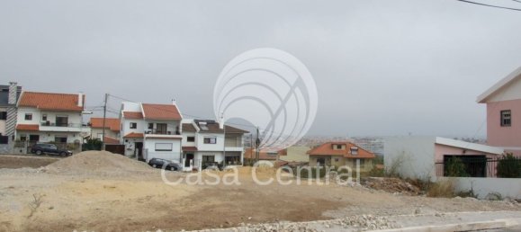 513m² Land in Cascais, Portugal No. 77244 5