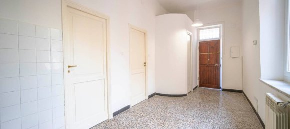2 bedrooms Apartment in Genoa, Italy No. 291695 5