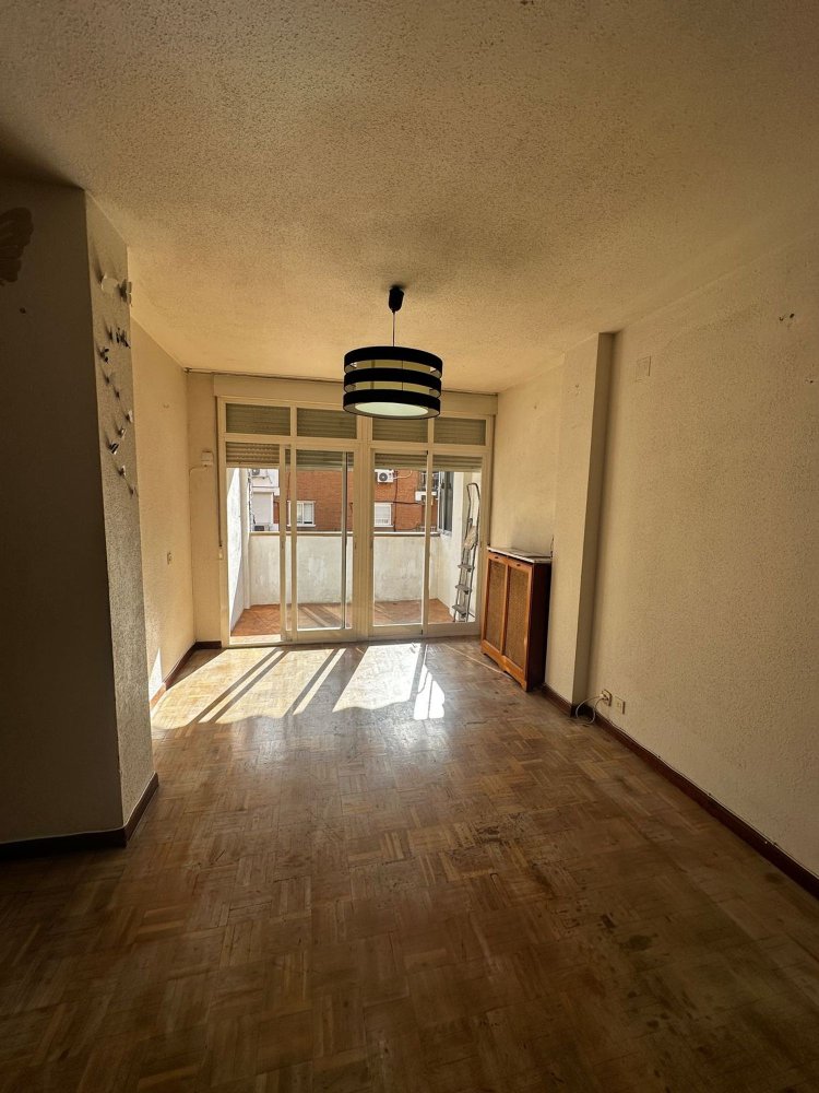 3 bedrooms Apartment in Alcala de Henares, Spain No. 207469