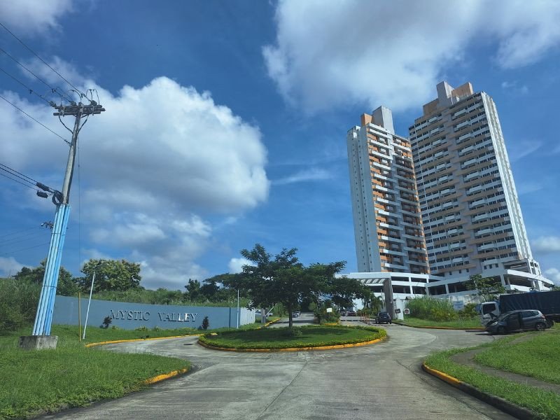 3 bedrooms Apartment in Panama City, Panama No. 42