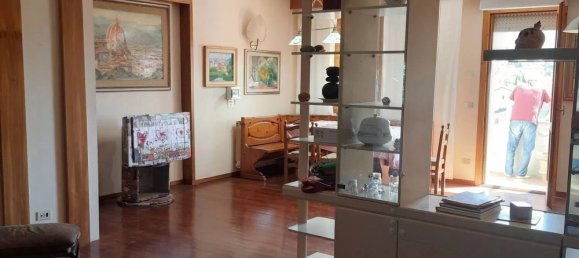 2 bedrooms Villa in Massa e Cozzile, Italy No. 357373 7