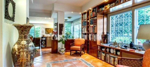 3 bedrooms Apartment in Rome, Italy No. 338544 5