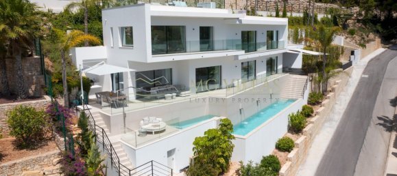 Villa de 4 dormitorios en Alicante, Spain No. 67155 7