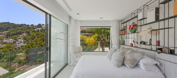 Villa de 4 dormitorios en Alicante, Spain No. 67155 10