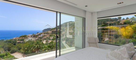 Villa de 4 dormitorios en Alicante, Spain No. 67155 8