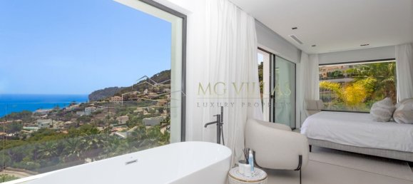 Villa de 4 dormitorios en Alicante, Spain No. 67155 11