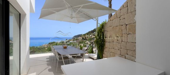 Villa de 4 dormitorios en Alicante, Spain No. 67155 24