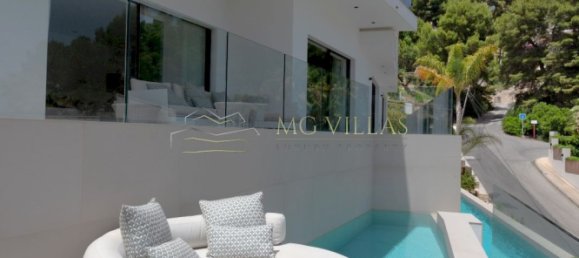 Villa de 4 dormitorios en Alicante, Spain No. 67155 25