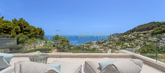 Villa de 4 dormitorios en Alicante, Spain No. 67155 21