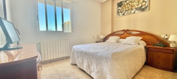 Apartamento de 3 dormitorios en Alicante, Spain No. 170585 6