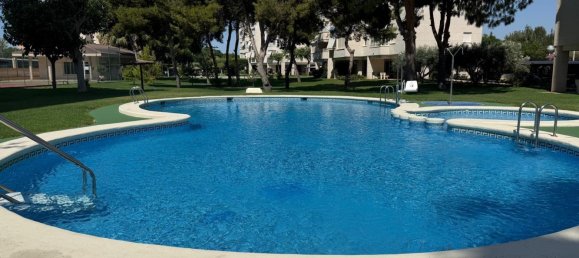 Apartamento de 3 dormitorios en Alicante, Spain No. 170585 16