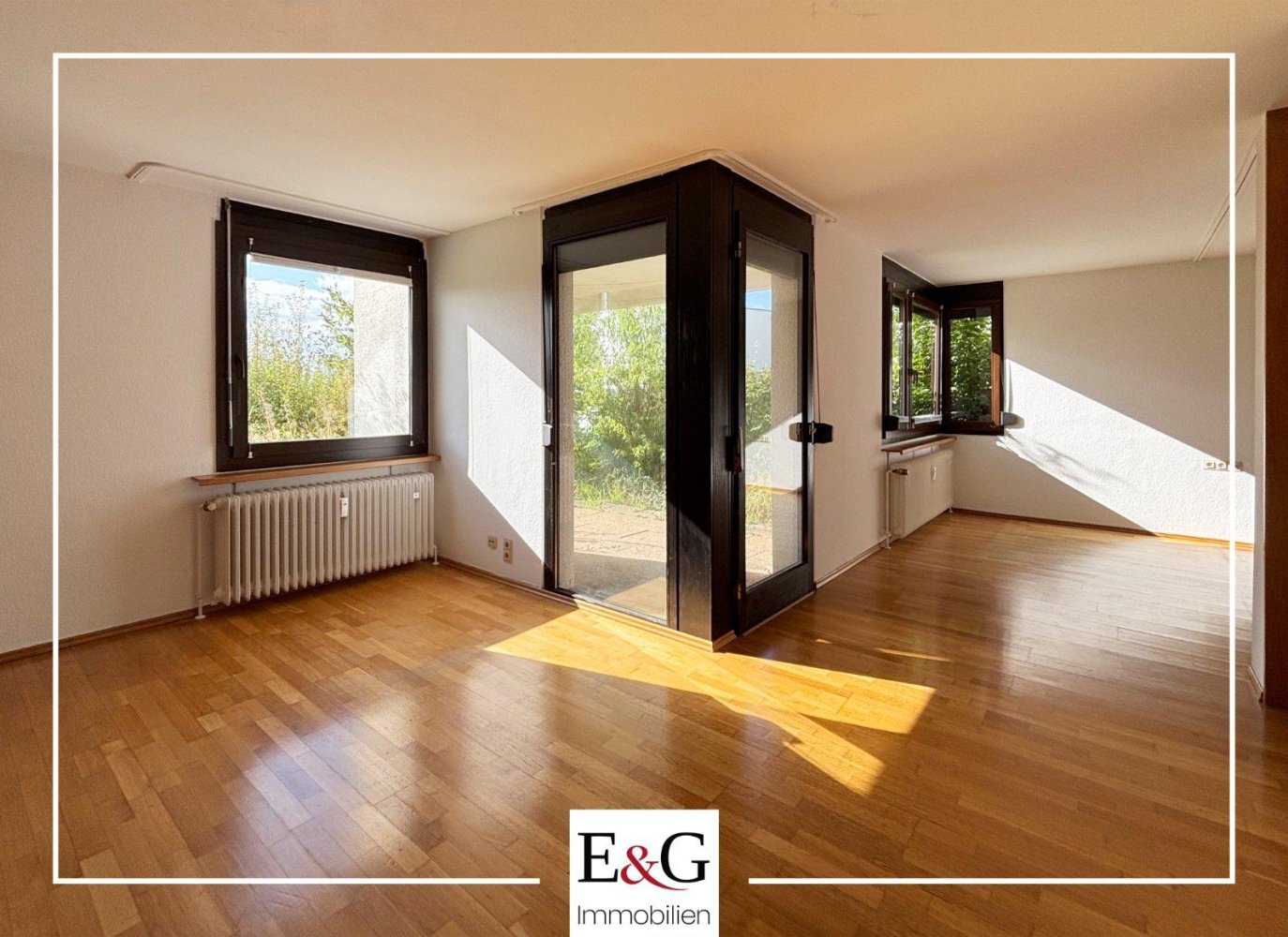 Квартира с 2 комнатами в Эслинген, Германия № 344273