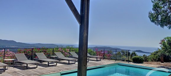 3 chambres Appartement à Porto-Vecchio, France No. 253352 3