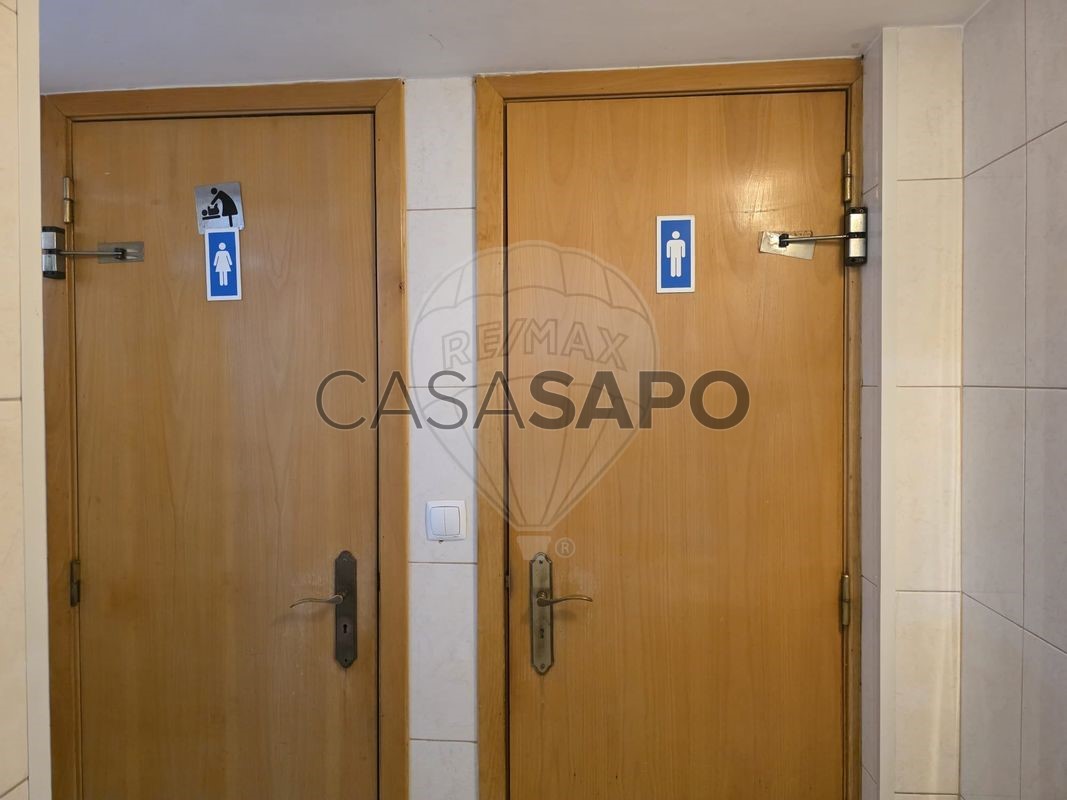  عقار تجاري في Vila Franca de Xira, Portugal 93متر مربع رقم 333548