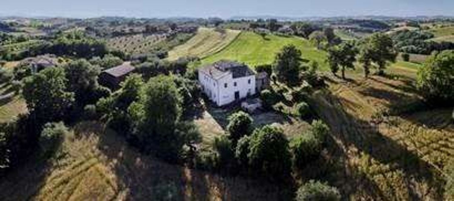 Studio in Castelleone di Suasa, Italy No. 83168