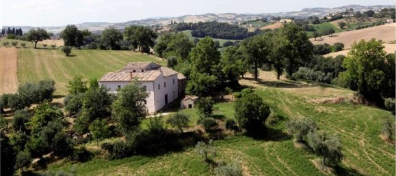 Studio in Castelleone di Suasa, Italy No. 83168 2