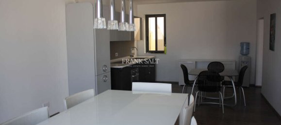 3 غرف نوم بانتهاوس في Sliema, Malta رقم 8617 8