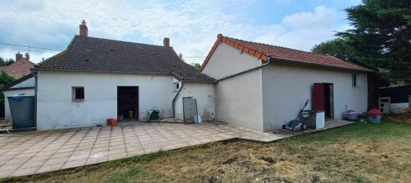 2 bedrooms House in Jussy-le-Chaudrier, France No. 42615 5