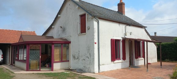 2 bedrooms House in Jussy-le-Chaudrier, France No. 42615 2