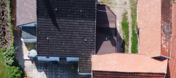 2 bedrooms House in Jussy-le-Chaudrier, France No. 42615 7