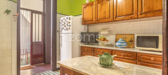 8 bedrooms House in Porto, Portugal No. 96265 4