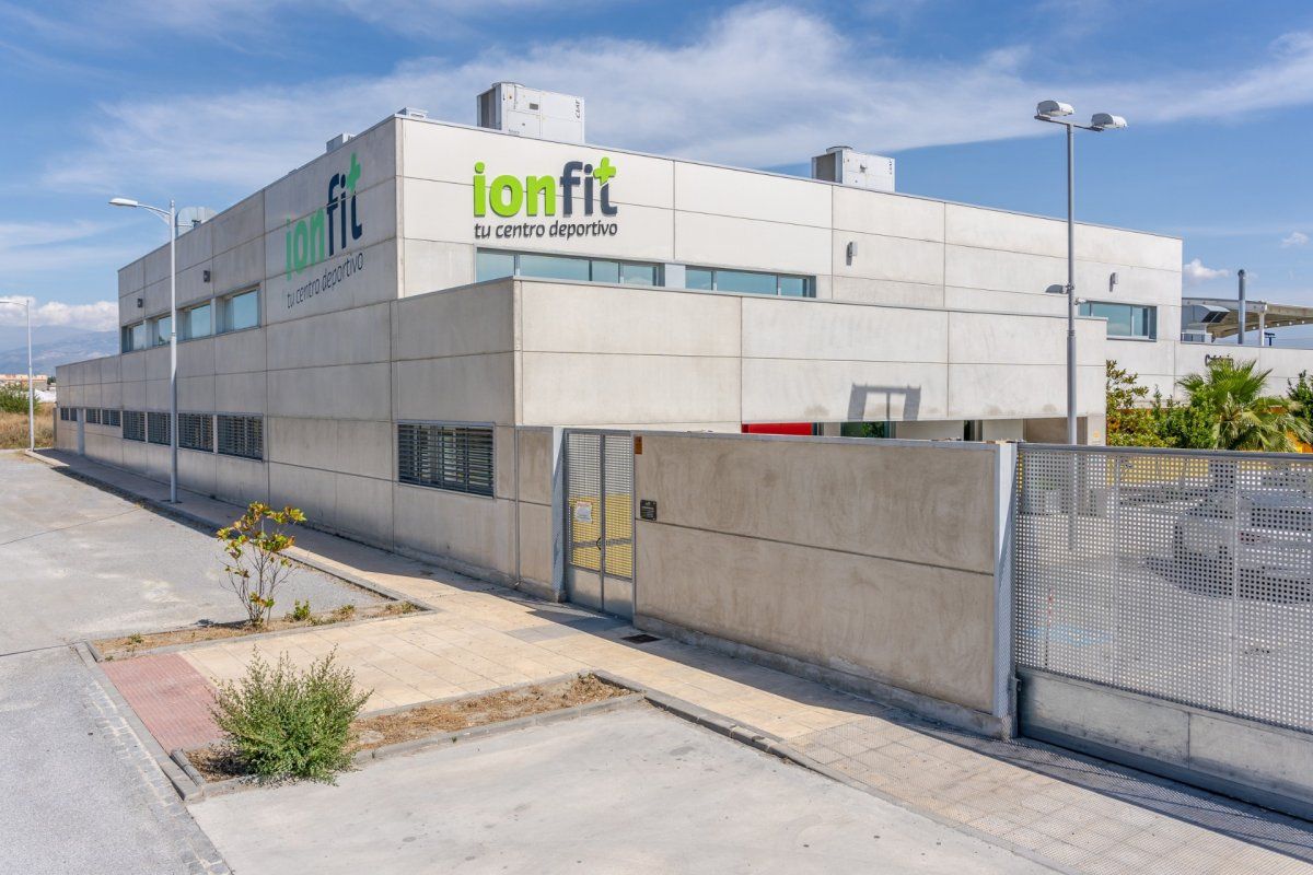 801m² Land in Santa Fe, Spain No. 101834