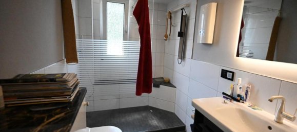 3 rooms Apartment in Dusseldorf, Germany No. 303336 3