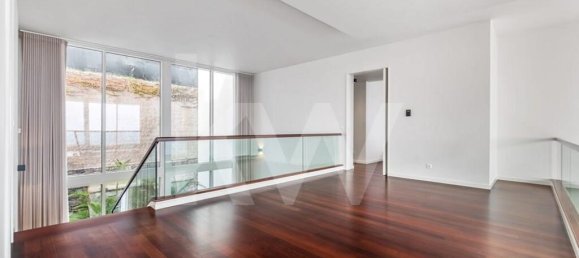 Casa de 4 dormitorios en Funchal, Portugal No. 142420 3