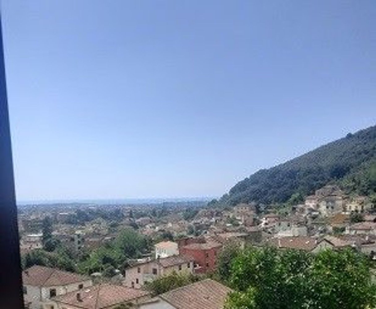 Casa de 10 dormitorios en Carrara, Italy No. 326822